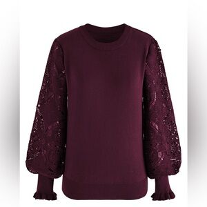 FLORAL CROCHET SLEEVE KNIT TOP IN BURGUNDY